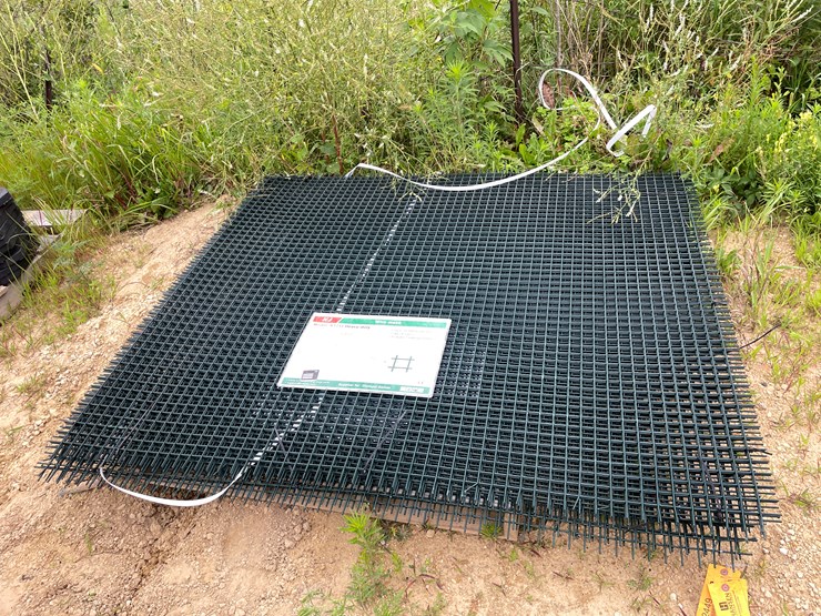 #2449-•-kj-new-wire-mesh-panels-image-2