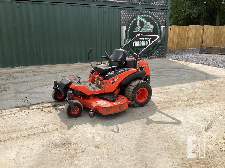 2015-kubota-zd331-image-12