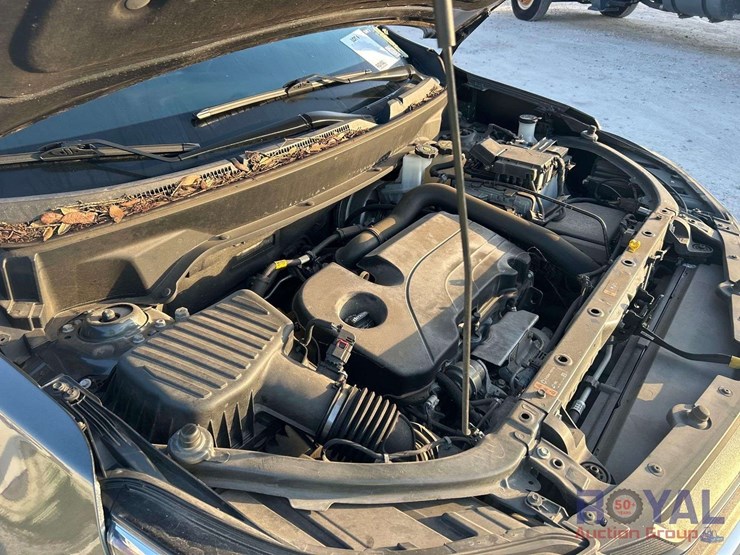 2019-chevrolet-equinox-image-8