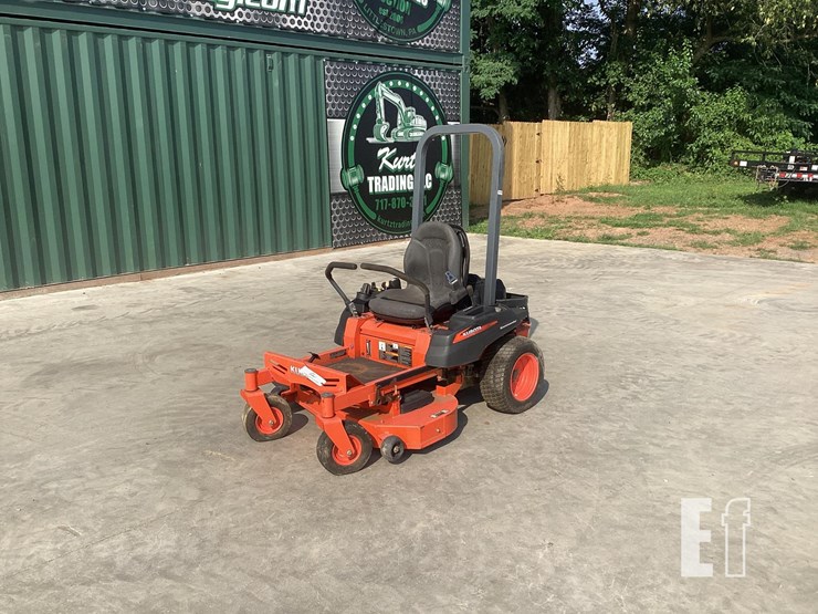 2014-kubota-z122r-image-8