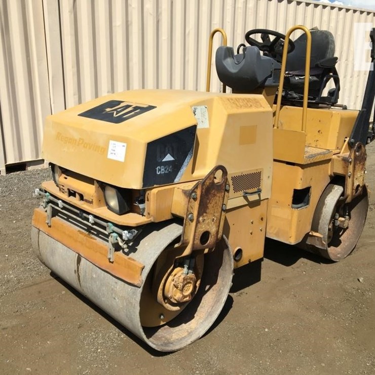 2009 CATERPILLAR CB24