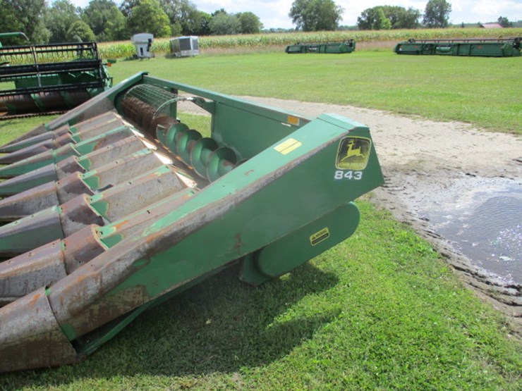 john-deere-843-image-4