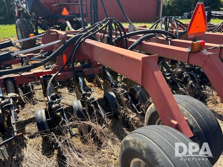case-ih-2400-image-46