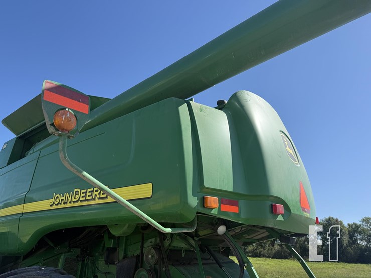 2006-john-deere-9760-sts-image-21