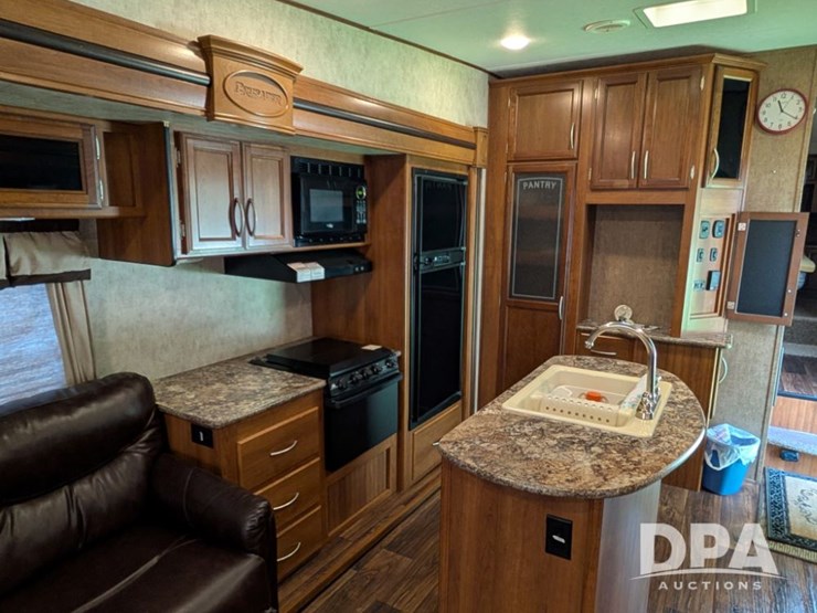 2015-crusader-lite-camper-(pz13846)-image-17