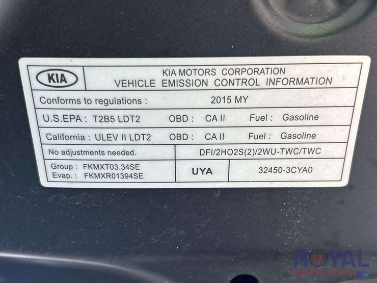 2015-kia-sedona-image-10