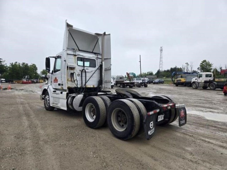 2012-volvo-d13-t/a-hiway-tractor---day-cab-4v4nc9e-image-7
