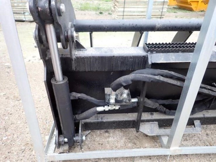 unused-greatbear-78-in.-heavy-root-grapple-rake-image-10