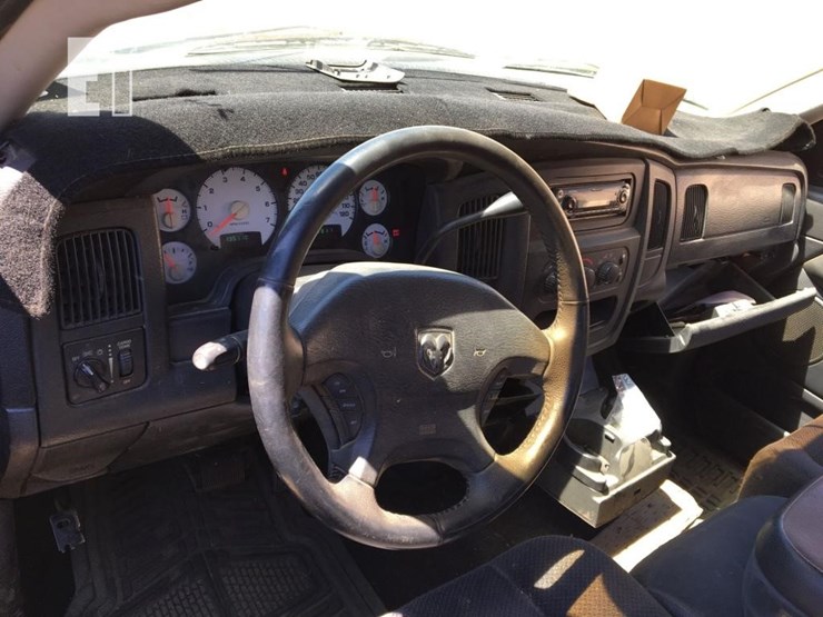 2002-dodge-ram-1500-image-7