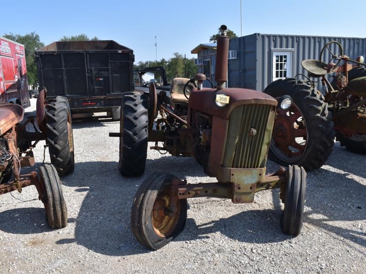 john-deere-1010-image-2