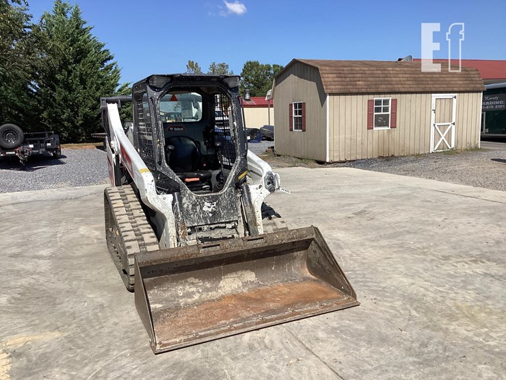 2022-bobcat-t64-image-19