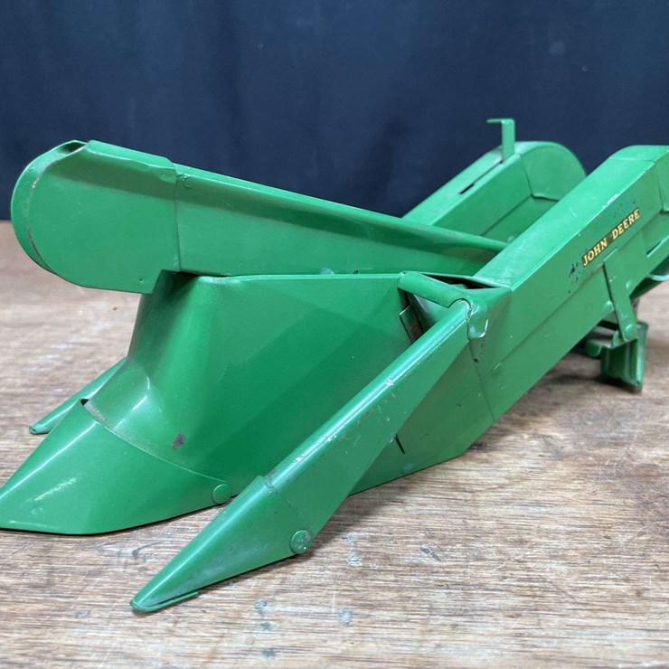 JOHN DEERE 16