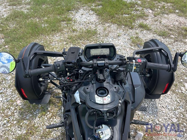 2020-can-am-ryker-rally-900-ace-3-wheeled-motorcycle-image-11