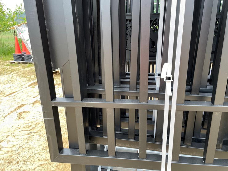 #2456-•-new-kj-7'-x-20'-metal-farm-driveway-gate-image-8