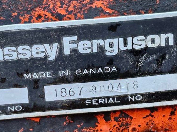 massey-ferguson-820-image-19