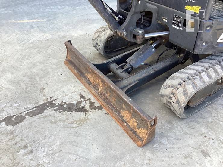 2020-bobcat-e35i-image-16