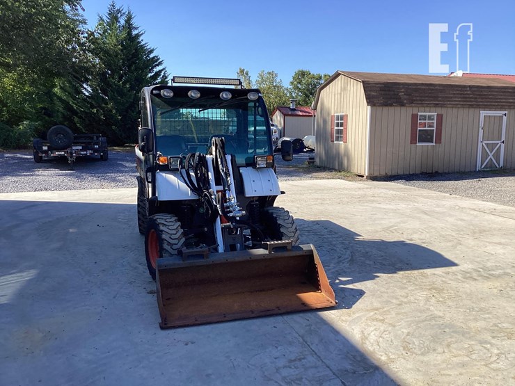 bobcat-toolcat-5600-image-17