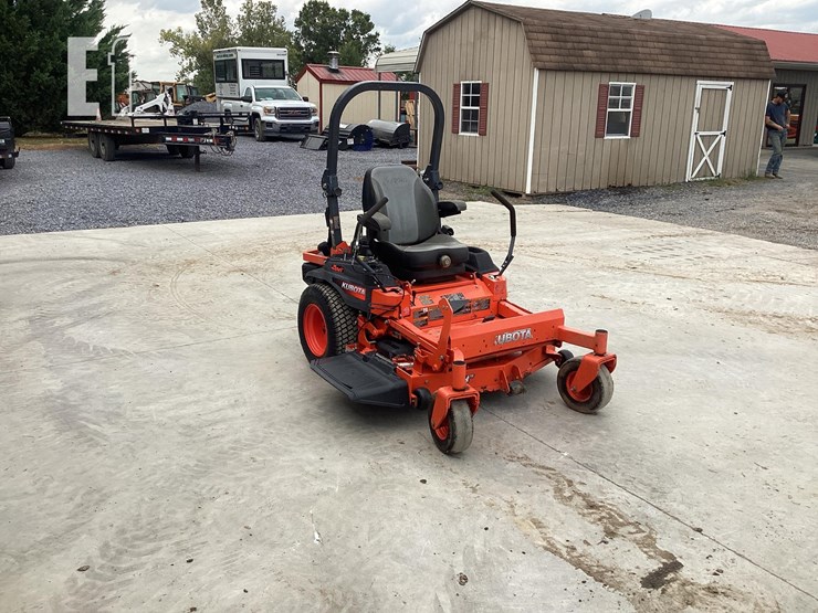 2019-kubota-z724x-image-9