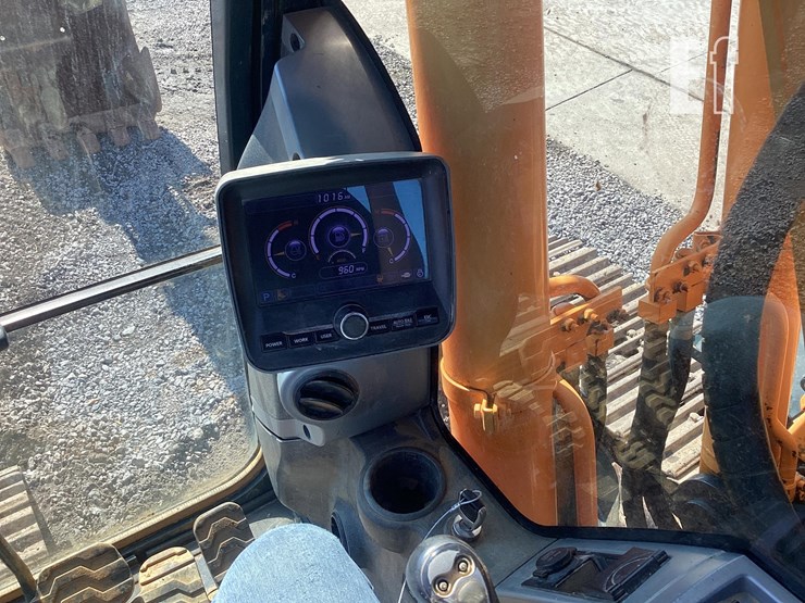 2013-hyundai-robex-160-lc-9-image-19