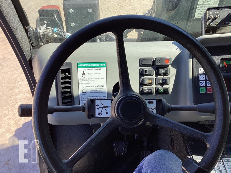bobcat-toolcat-5600-image-28