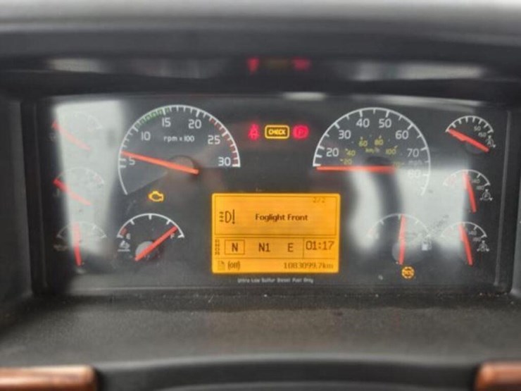 2012-volvo-d13-t/a-hiway-tractor---day-cab-4v4nc9e-image-34