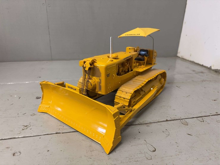caterpillar-d9-image-3