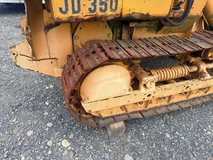 john-deere-350-image-15