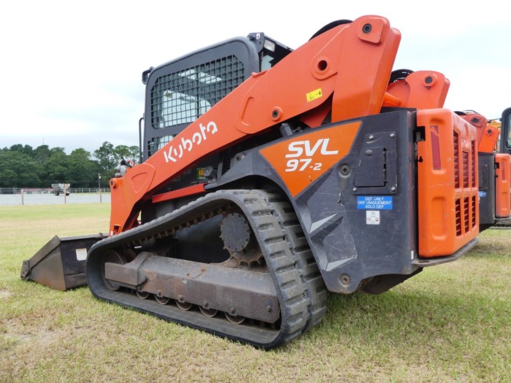 2021-kubota-svl97-2-image-4