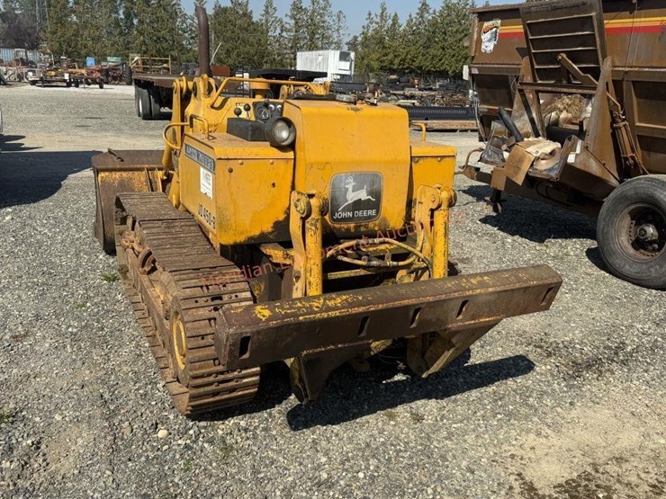deere-450b-image-40
