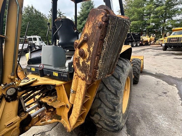 2006-caterpillar-416d-image-10