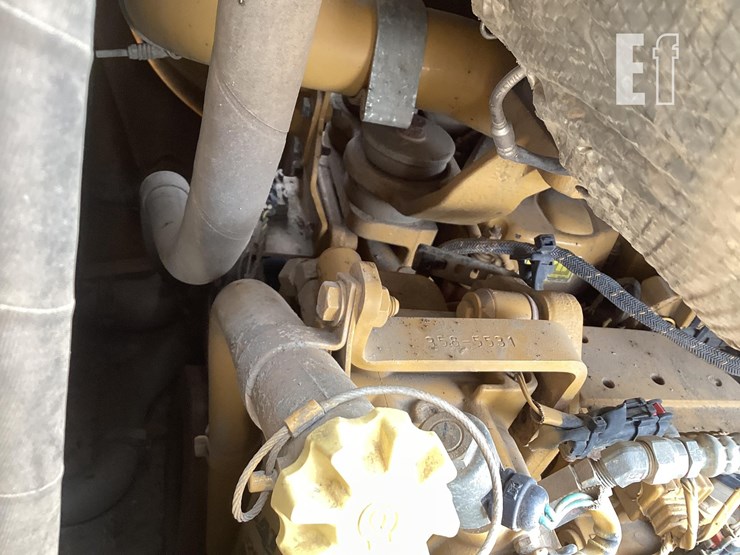 2018-caterpillar-d6t-lgp-image-13