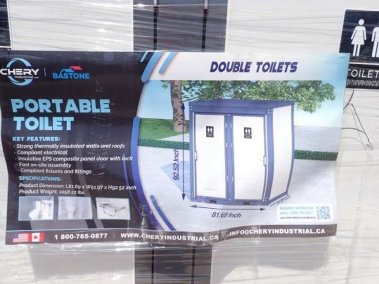 unused-bastone-portable-restroom-image-10