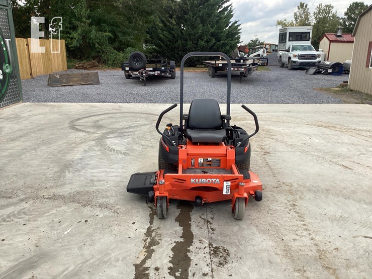 2018-kubota-z122e-image-10