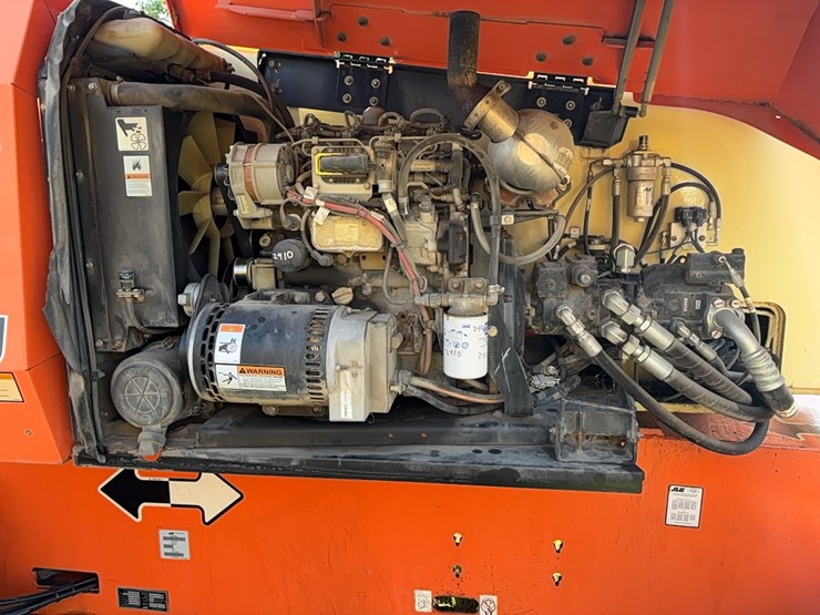 2015-jlg-800aj-image-13