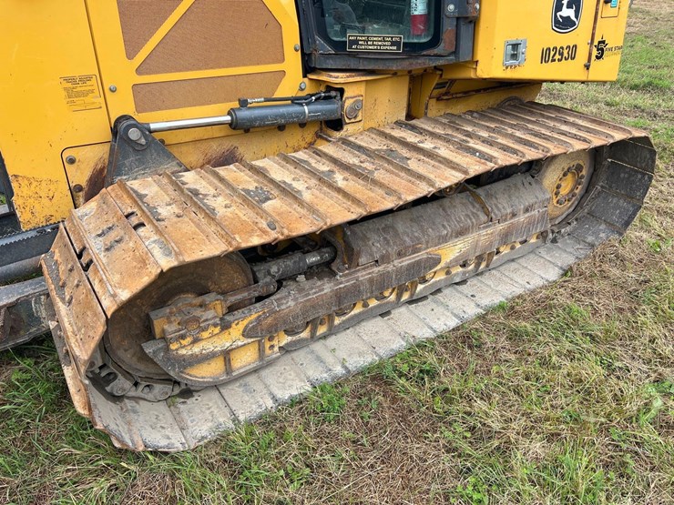 2016-deere-650k-lgp-image-7
