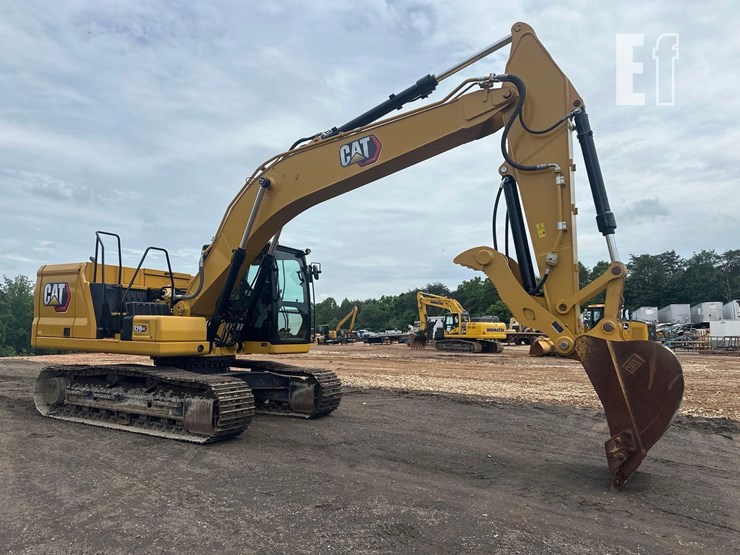 2021-caterpillar-320gc-image-2