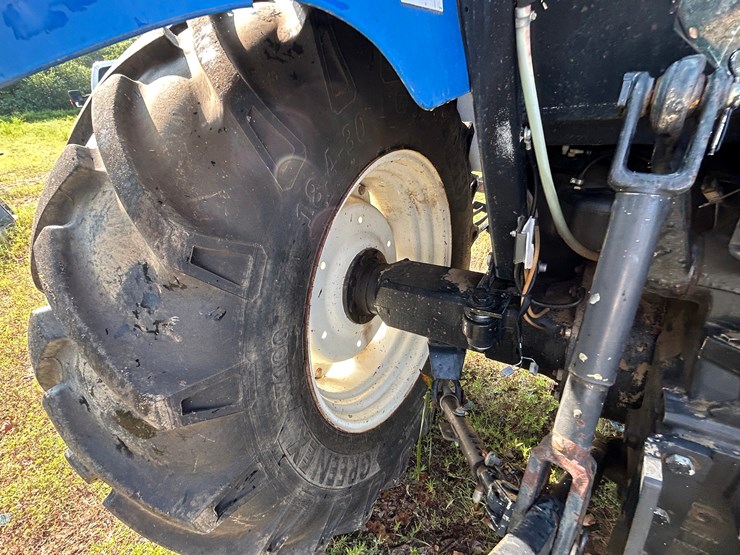 new-holland-tl100a-image-16