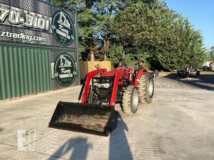 2023-case-ih-farmall-70a-image-11
