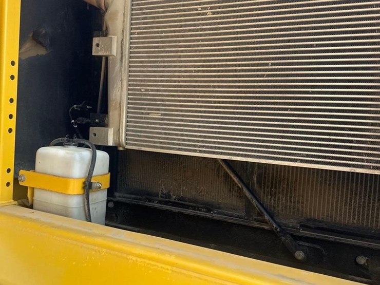 2020-komatsu-pc360-lc-11-image-19