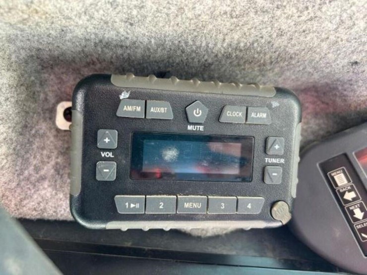 deere-333g-image-13