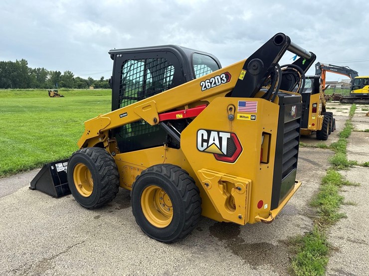 caterpillar-262d3-image-3