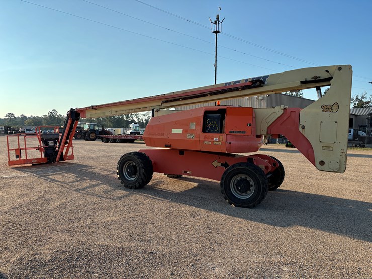 jlg-800aj-image-1