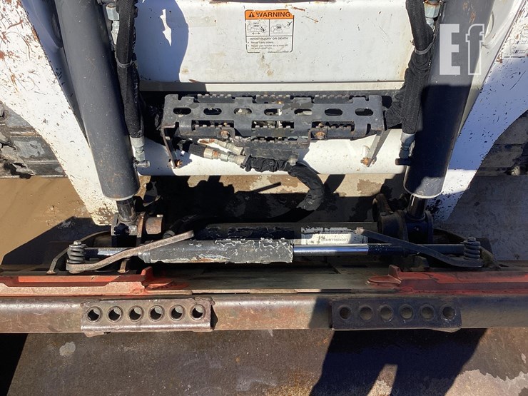 2020-bobcat-t590-image-21