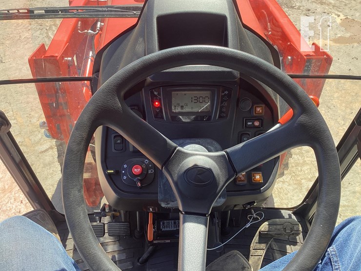 2023-kubota-lx3310-image-23