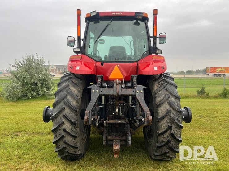 2011-case-ih-magnum-315-image-7
