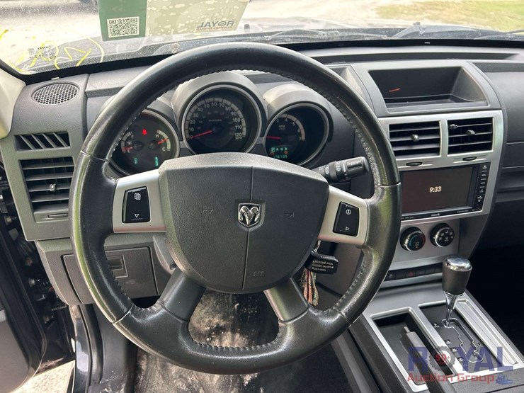 2011-dodge-nitro-image-11