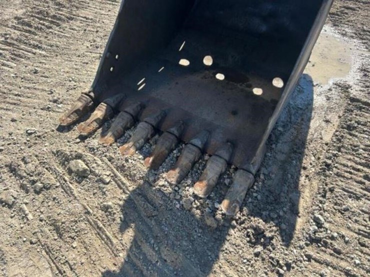 2010-caterpillar-324dl-image-48