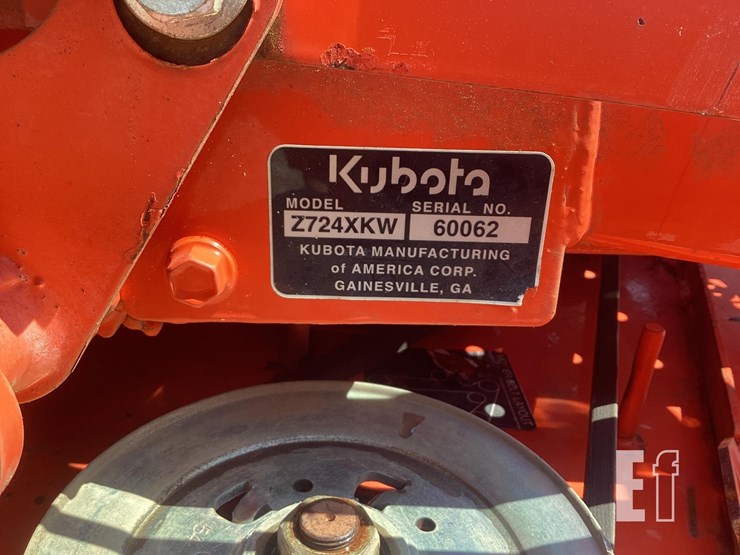 2019-kubota-z724-image-12