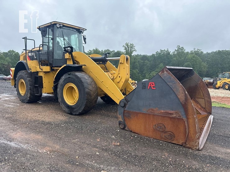 2020-caterpillar-962m-image-1
