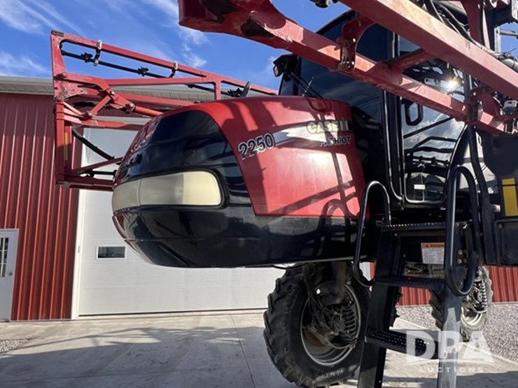 2016-case-ih-2250-image-19